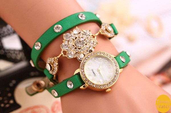 free shipping hot saleNew Arrivals women vintage leather strap watches,set auger chain rivet bracelet women dress watches,ristwatches