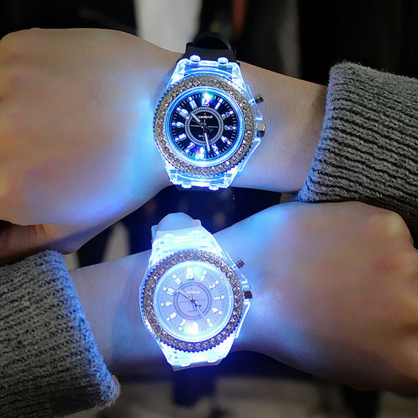 LED Flash Luminous Wristwatches Personality Trends Students Lovers Unisex Watches 7 Color Light Fashion Quartz WristWatch