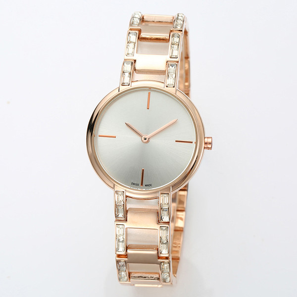 2018 latest fashion women's watch square diamond chain Rose Gold Silver Multicolor Dress watch leisure women's quartz watch