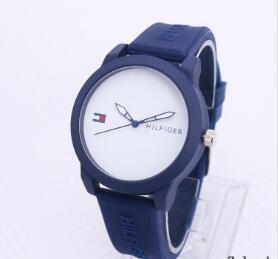 Free Shipping wholesale! American leisure Men and women sports fashion simple quartz watch table student silicone strap watch