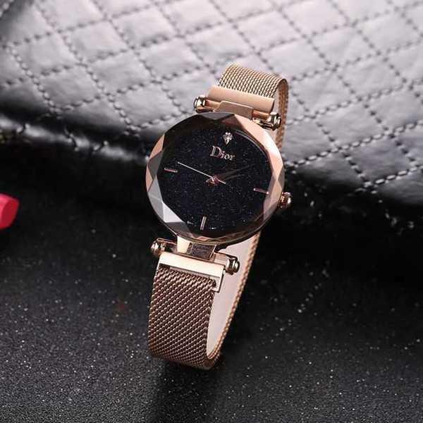 Luxury brand new women's swan watch fashion ladies watch casual high quality steel belt ladies noble watch designer clocks Montre Femme