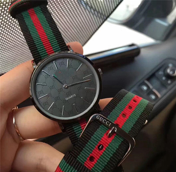 Unisex Watches Hot Sale Colorful Nylon Quartz Men's and Women's Dress Code Sports Casual Watch 40MM Black Face Wristwatches