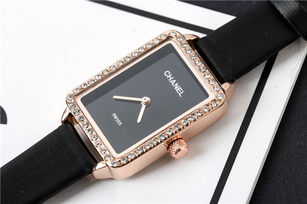 New Watches Lady Fashion Brand Women Leisure Time Faux Leather Analog Simple Wrist Watch Relogio Feminino Clock