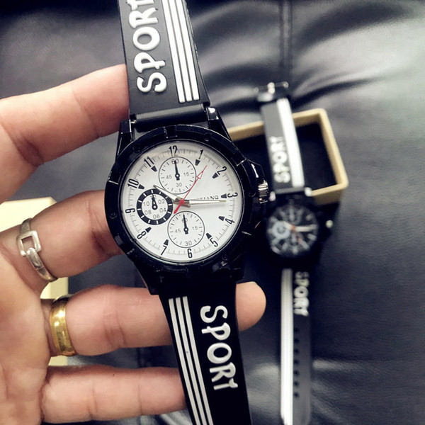 2019 new striped silicone Korean version of the simple casual men and women couple watch student sports watch