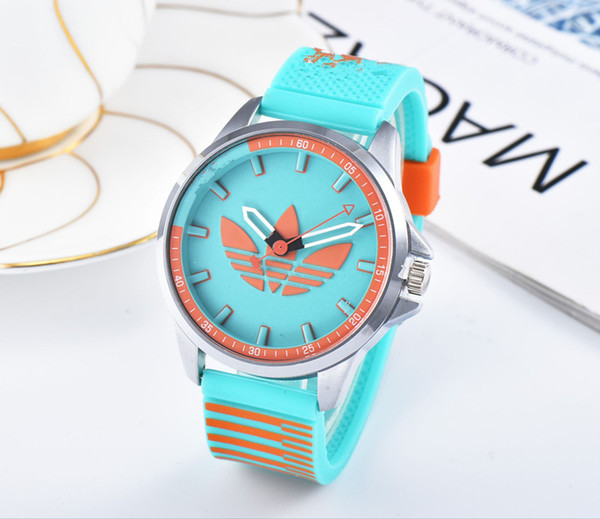 2019 Luxury Famous designer women dz m watches k fashion Dress ladies diesels watch gold man dw Watches famosa dropshipping68