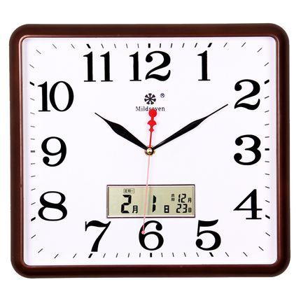 Nordic plastic wall clock is a living room with modern simple European atmosphere and silent bedroom clock