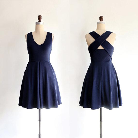 Simple Navy Blue Cross Back Straps Prom Dress Retro Halter Style Scoop Bridesmaid Dress Back Cut out Fit and Flare Dress with Pockets