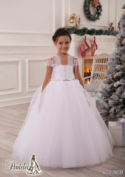 2016 In Stock Cheap Flower Girls Dresses under 50 with Cap Sleeves and Crystals Sash Lace & Tulle Little Ball Gown First Communion Gowns