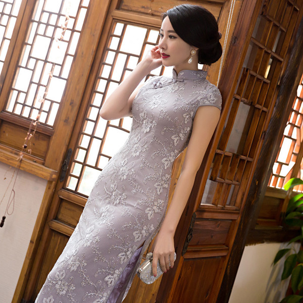 2019 New vintage elegant high quality plus size short sleeve lace embroidery grey long cheongsam wedding dress evening dress qipao