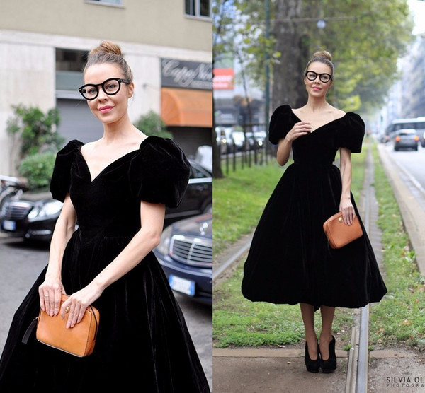 Black Velvet Evening Dress Short V Neck Short Sleeve Backless Celebrity Dresses Tea Length Prom Party Gowns Latest Gown Design