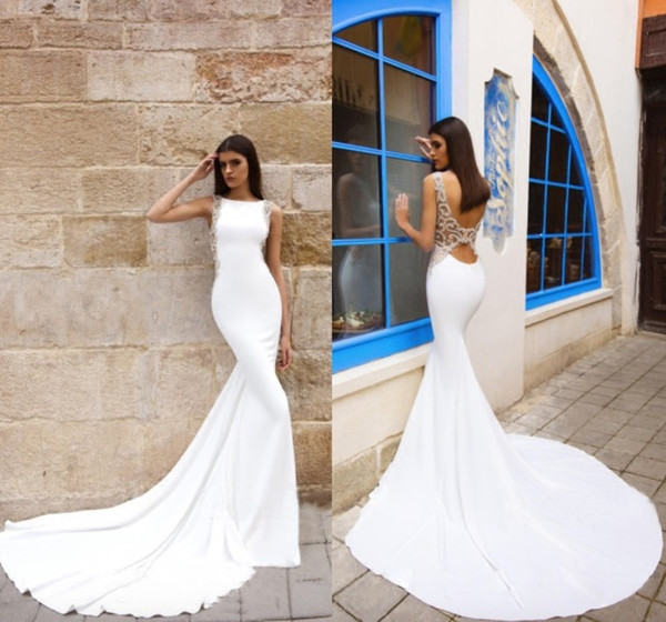2017 sexy wedding dress bateau shoulder simple satin sexy leak back luxury squeaky tail bridal gowns