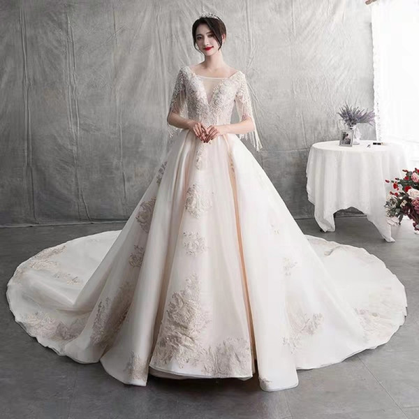 Net Red Tremolo Wedding Garment New Korean Bride and Girl Wedding Dress Princess Qidi Long Tail Mori