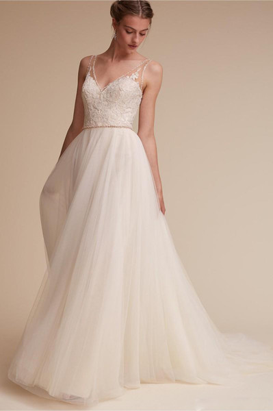 Beach Wedding Dresses Backless Beads Lace Appliqued V Neckline Long Crystal Bridal Gowns Sexy Tulle Wedding Dress 