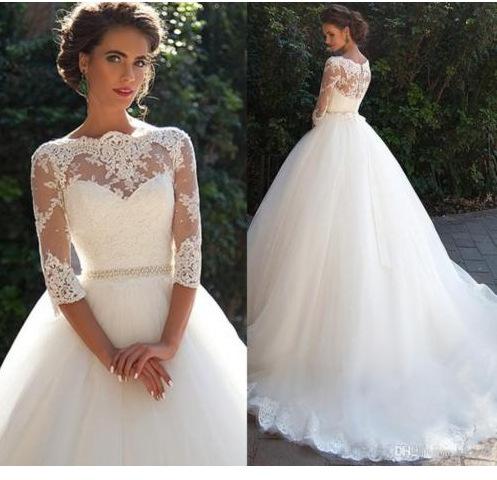 Factory wholesale lace one shoulder long sleeve wedding tail wedding dress 2017 new one.