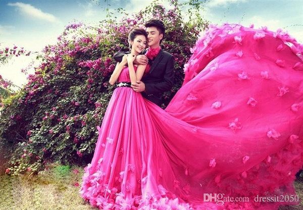 Romantic Rose Red Chiffon Strapless Fabric Petal Train Wedding Dresses Bridal Gown Photography Dresses Photo Shoot Dresses W812004