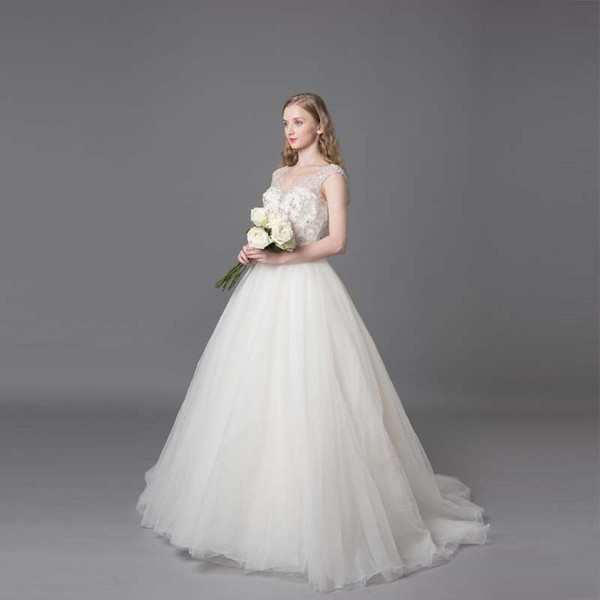 Custom runway wedding senior custom sweet upper body studded retro princess doll wedding dress high quality