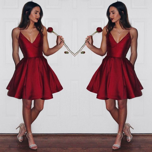 Cheap Burgundy Spaghetti V Neck Short Dresses Ruched Elegant Sexy Evening Dresses Party Short Evening Dress