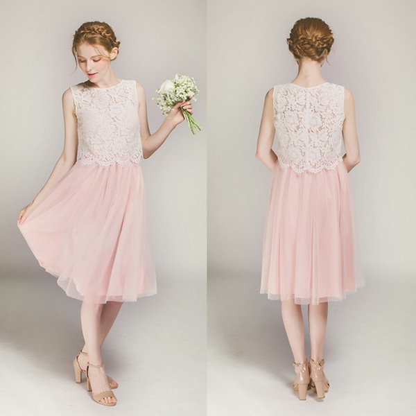 Stylish Two Pieces Junior Bridesmaids Dresses Jewel Neck Tulle Knee Length Wedding Guest Dress Short Lace Maid Of Honor Gowns