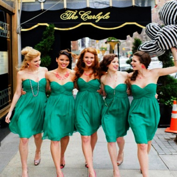 Hunter Sweetheart Knee Length Ruched Chiffon Bridesmaid Dresses A Line Mini Short Junior Homecoming Dresses Graduation Gowns Cheap