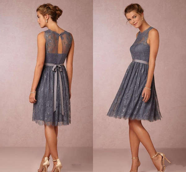 2017 New Lace Knee Length Junior Bridesmaid Dresses A-line Sash Grey Bridesmaid Gowns Vintage Wedding Party Dresses