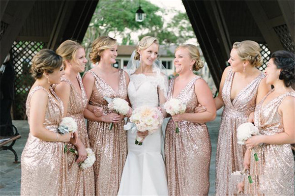Evening Dresses Sleeveless Sequins Bridesmaid Dresses V Neck Sparkle Cocktail Party Dresses Womens Elegant High Quality Formal Evening Gowns