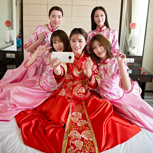 Pink bridesmaid group dress, ancient Chinese wedding dress, large size, fat, pretty girl wedding master of ceremonies, evening host