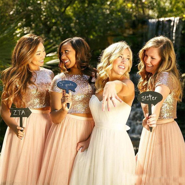 Cheap Two Pieces Bridesmaid Dresses Gold Sequin Top Tulle Skirt Short Sleeves Country Junior Wedding Party Gowns