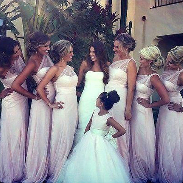 Elegant Blush Bridesmaid Dresses 2016 Hot One Shoulder Soft Tulle Ruched Maid of Honor Gowns Cheap High Quality Sweep Train Long Formal Gown