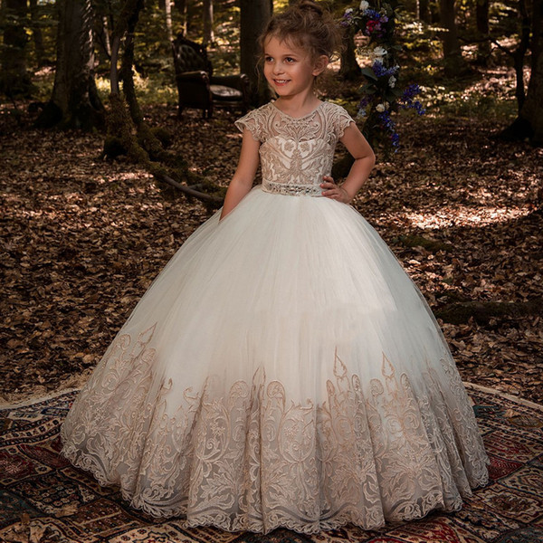 Elegant Cap Sleeves Lace A Line Flower Girl' Dresses Tulle Applique Beaded Sash Little Girls 'Wedding Party Dresses With Buttons