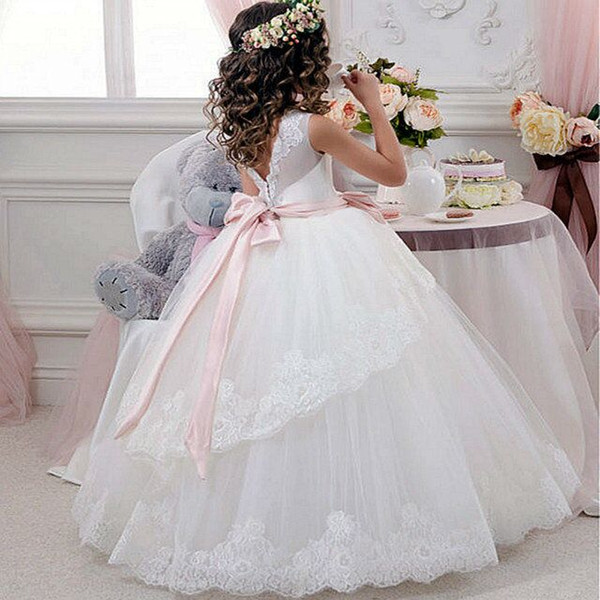 Princess Ball Gown White Lace Flower Girls Dresses For Weddings Cheap 2017 Tulle Belt Bow Knot Custom First Communion Dress Gown