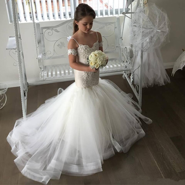 Lovely Girls' White Mermaid Flower Girl Dresses Off Shoulder Tulle Floor Length Lace Kids Pageant Dress Robe de Novia