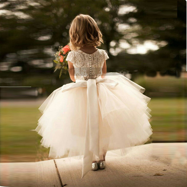 2017 New Arrival White Lace and Tulle Flower Girl Dress Short Sleeve Sash Layed Tutu Skirt Kids Formal Wear Dresses Custom Made