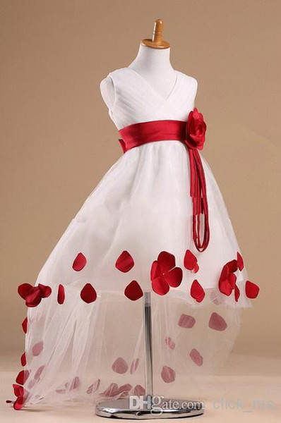 2017 Latest Desinger Style Flower Girl Dresses Patterns in V-neck Sleeveless High Low Rose Sash White Flower Girl Dress With Red Petals