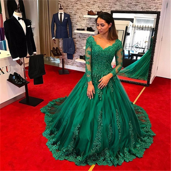 Formal Emerald Green Dresses Evening Wear Long Sleeve Lace Applique Beads Plus Size Prom Gowns robe de soiree Elie Saab Evening Dresses