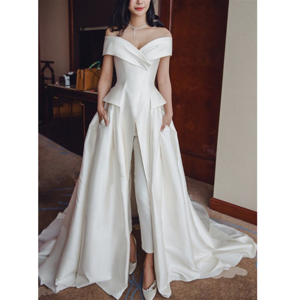 Elegant Ivory Satin Jumpsuit Evening Dresses Off Shoulder Prom Dresses With Pockets Custom Sweep Train V Neck Women Formal Gowns