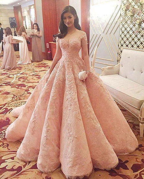 New Blush Luxury Prom Dresses Vestidos De Fiesta Sheer Neckline Off Shoulders Lace Appliques Beaded A-line Quinceanera Dresses