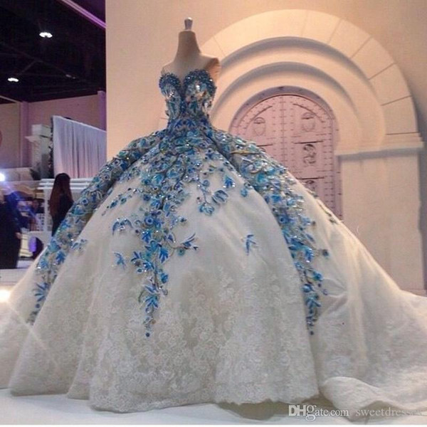 Luxury Lace Crystal Wedding Dresses Applique Sweetheart Gorgeous Beads Church Train Cheap Plus Size Bridal Ball Gowns robe de mariage