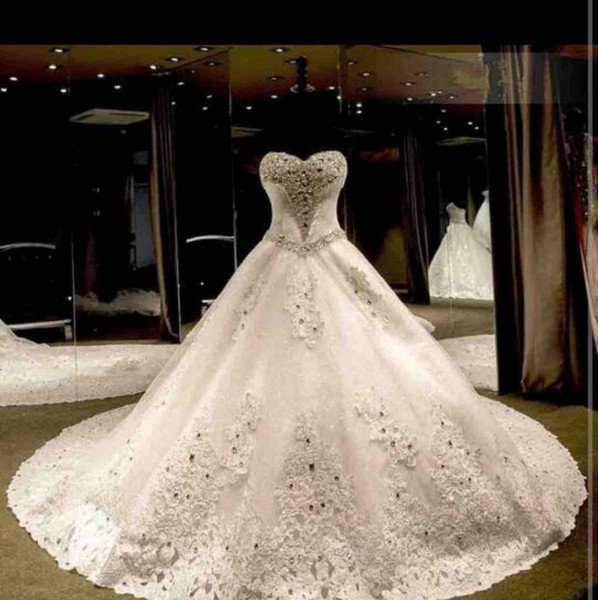 Sparkly Beaded A Line Wedding Dresses For Arabic Women Sweetheart Lace Appliques Sweep Train Real Image Plus Size Bridal Party Gonws