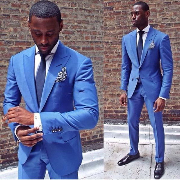 Slim Fit Blue Men Wedding Tuxedos Peak Lapel Two Button Groom Tuxedos Popular Dress Men Business Dinner/Darty Suit(Jacket+Pants+Tie) 314