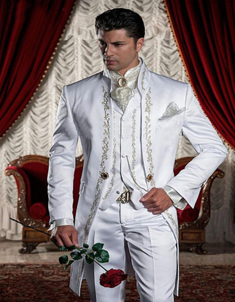 Custom Made Groom Tuxedos Embroidery Suit Handsome Tailcoat Homecoming Suit Vogue Palace Style Man Suit (jacket+pants+vest)