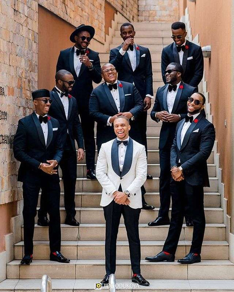Mens Wedding Tuxedos Business Suit Jacket + Pants + Tie Handsome Men's Suits Spring Hot Sell Wedding Suits Groom Custom