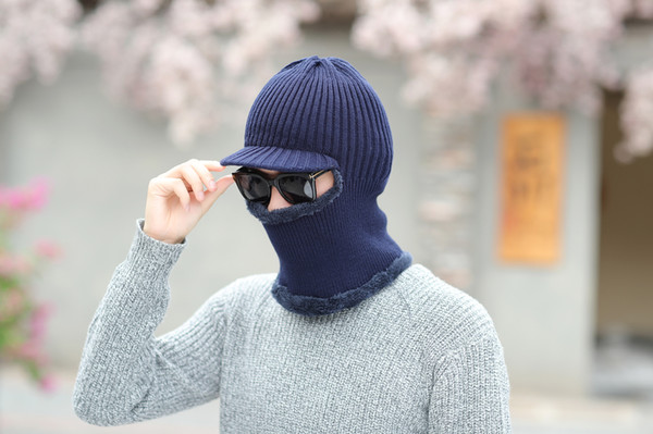 Good Quality Men Skiing Mask Hooded Caps Fleece Warm Knit Hats Winter Windproof Cool-proof Wool Hats For Cycling