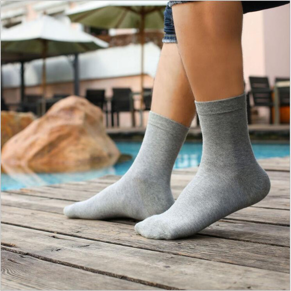 2018 Simple Design Mens Socks Long Cotton Socks Male Spring Autumn Soild Mesh Socks For All Size Clothing Accessories For Male