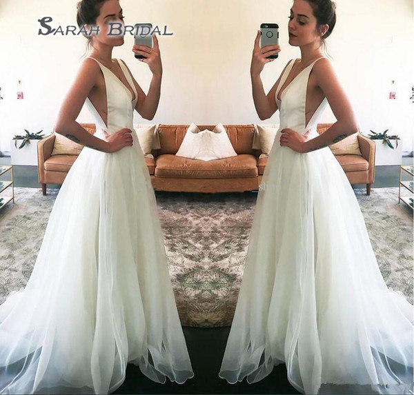 Gorgeous Beach Wedding Dresses New Sleeveless V Neck A Line Zipper Back Formal Wedding Gown Simple Plain Bridal Dresses Custom Made