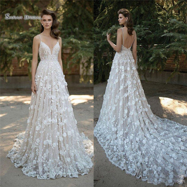 Spaghetti A-line V Neck Wedding Dresses Bohemia Boho Bridal Gowns 3D Floral Appliques Flowers Wedding Bride Gown