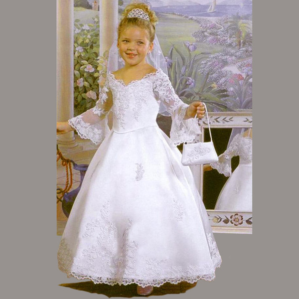 New 2016 Elegant A Line White Off Shoulder V Neck Lace Flower Girl Dress Ball Gown Long Sleeves First Communion Dresses