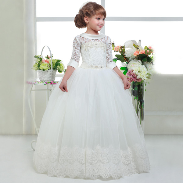 Elegant Girls First Holy Communion Gowns Lace Applique Ball Gown Bateau Neck 3/4 Sleeves Beaded Holy Communion Dresses