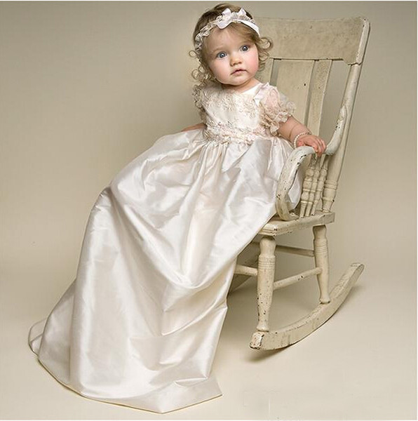 Princess Little Baby Christening Dresses For Girls 2017 Cheap Applique Lace Satin Formal Party Baptism Toddler Infant Gowns