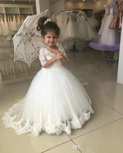 Cutsom Made Lovely Little Girls Holy Communion Gowns Lace Bodice With Half Sleeves Ball Gown Skirt White Holy Communion Dresses