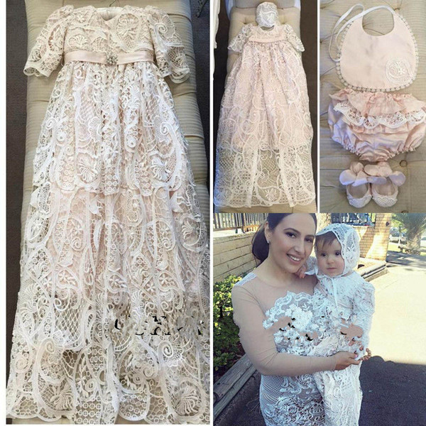 Fast Lace Christening Gowns For Baby Girls Long Sleeves Appliqued Baptism Dresses With Bonnet First Communication Dress